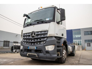 Tegljač MERCEDES-BENZ Actros 1845