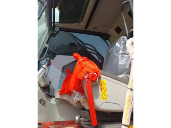 Bager gusjeničar Volvo EC480: slika Bager gusjeničar Volvo EC480