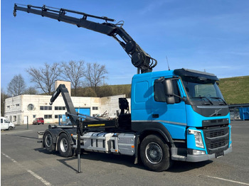 Kamion s kukastom dizalicom VOLVO FM 420