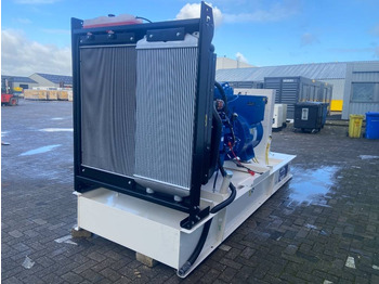 Novi Generatorski set FG Wilson P605-3 - 605 kVA Open Genset - DPX-16021-O: slika Novi Generatorski set FG Wilson P605-3 - 605 kVA Open Genset - DPX-16021-O