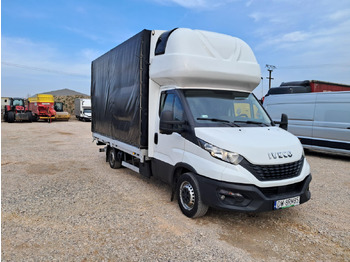 Dostavno vozilo s ceradom IVECO
