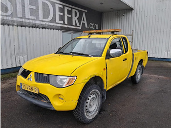 Automobil MITSUBISHI L200