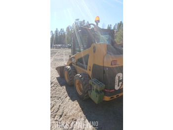 Mini utovarivač 2002 Cat 216 kompaktlaster med motorvarmer: slika Mini utovarivač 2002 Cat 216 kompaktlaster med motorvarmer