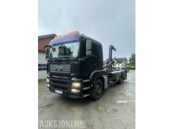 Kamion s kukastom dizalicom MAN TGA 26.440