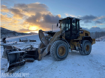 Utovarivač na kotačima CATERPILLAR 938K