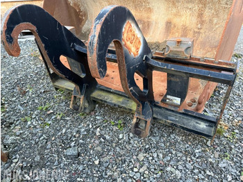 Priključak CATERPILLAR