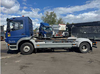 Kamion-šasija MERCEDES-BENZ atégo: slika Kamion-šasija MERCEDES-BENZ atégo