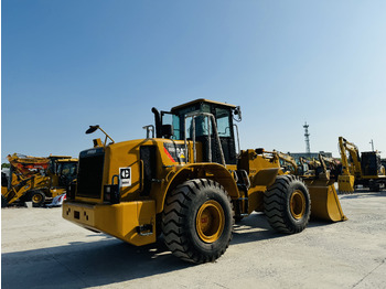 Utovarivač na kotačima CATERPILLAR 966F