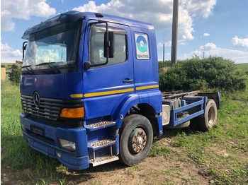 Tegljač MERCEDES-BENZ Atego
