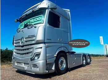 Tegljač MERCEDES-BENZ Actros 2653