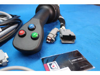 Prednji utovarivač za traktor za Kamion Joystick + AKON LVM92 Proportional Valve 90 L/Min 2 Sections for Loader, Closed: slika Prednji utovarivač za traktor za Kamion Joystick + AKON LVM92 Proportional Valve 90 L/Min 2 Sections for Loader, Closed