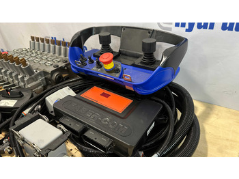 Novi Traktorska šumska prikolica Set Scanreco RC400 with  Walvoil DPX100 Fassi, Effer, Atlas, Manitou: slika Novi Traktorska šumska prikolica Set Scanreco RC400 with  Walvoil DPX100 Fassi, Effer, Atlas, Manitou