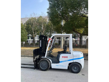 Diesel viličar TCM