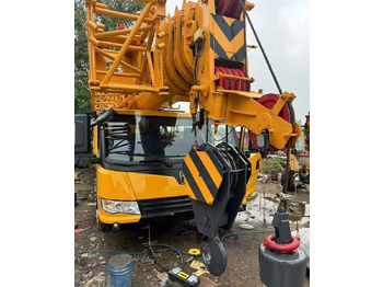 Autodizalica XCMG QY35K