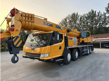 Autodizalica XCMG QY50KC