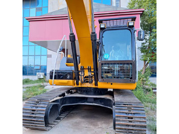 Bager gusjeničar CATERPILLAR 320D2