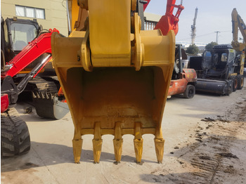 Bager gusjeničar CAT 330D2L Excavator: slika Bager gusjeničar CAT 330D2L Excavator