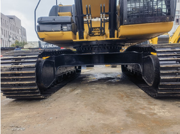 Bager gusjeničar CAT 330D2L Excavator: slika Bager gusjeničar CAT 330D2L Excavator