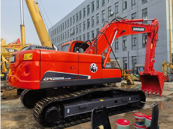 Bager gusjeničar DOOSAN DX225LC