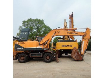 Bager na kotačima HYUNDAI