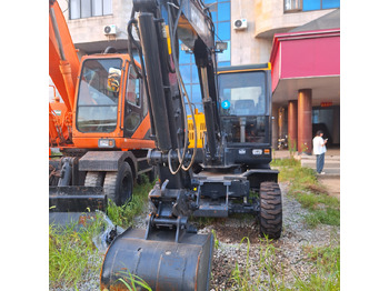 Bager na kotačima Hyundai HW60  excavator: slika Bager na kotačima Hyundai HW60  excavator