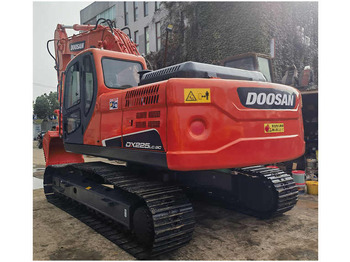 Bager gusjeničar DOOSAN DX225LC