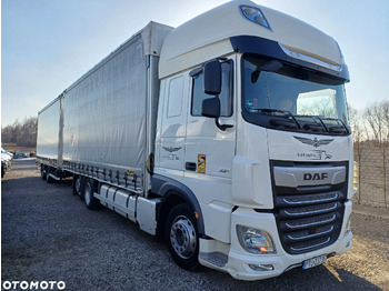 Kamion s ceradom DAF XF 480
