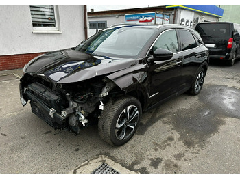 SUV DS DS 7 DS 7 Crossback 1.6THP Automat 180KM Bogate wyposażenie 2019: slika SUV DS DS 7 DS 7 Crossback 1.6THP Automat 180KM Bogate wyposażenie 2019