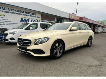 Automobil MERCEDES-BENZ