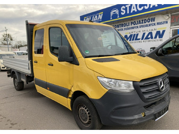 Dostavno vozilo s ravnom platformom MERCEDES-BENZ Sprinter 319