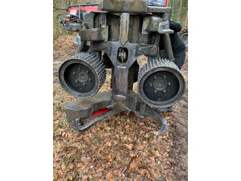 Šumarski stroj za krčenje KOMATSU