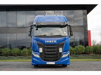 Tegljač Iveco S-WAY / 460 / RETARDER / LNG /: slika Tegljač Iveco S-WAY / 460 / RETARDER / LNG / Tegljač Iveco S-WAY / 460 / RETARDER / LNG /: slika Tegljač Iveco S-WAY / 460 / RETARDER / LNG /