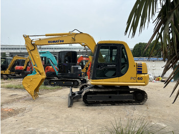 Mini bager KOMATSU PC60-7