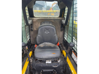 Kompaktni utovarivač gusjeničar Bobcat T 190: slika Kompaktni utovarivač gusjeničar Bobcat T 190