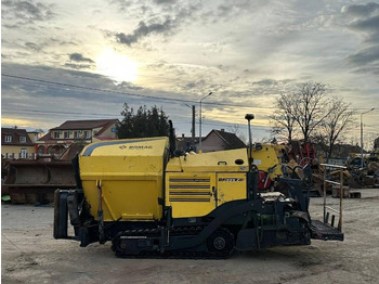 Finišer za asfalt Bomag BF 223 C: slika Finišer za asfalt Bomag BF 223 C