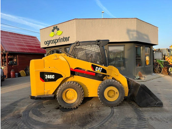 Mini utovarivač CAT 246 C: slika Mini utovarivač CAT 246 C