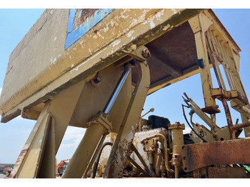 Polagač cijevi CAT 583 H: slika Polagač cijevi CAT 583 H Polagač cijevi CAT 583 H: slika Polagač cijevi CAT 583 H