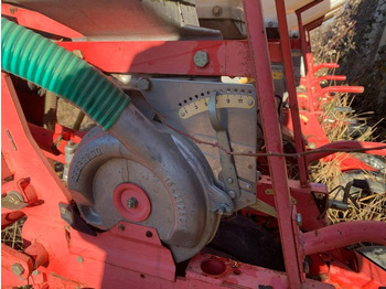 Kombajn i sijačica Gaspardo MTE6: slika Kombajn i sijačica Gaspardo MTE6 Kombajn i sijačica Gaspardo MTE6: slika Kombajn i sijačica Gaspardo MTE6