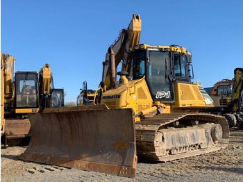 Buldožer KOMATSU D61