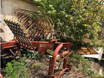 Prevrtač sijena/ Grabulje KRONE