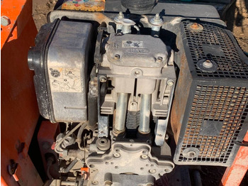 Stroj za asfaltiranje Norton Clipper CSB1: slika Stroj za asfaltiranje Norton Clipper CSB1