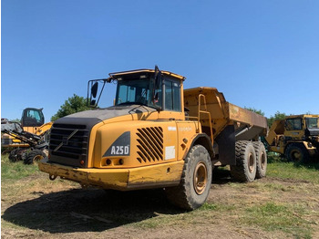 Zglobni istovarivač VOLVO A25D