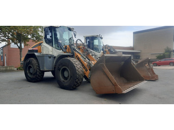 Utovarivač na kotačima Liebherr L542 1-Hand Reifen:50% Deuschema: slika Utovarivač na kotačima Liebherr L542 1-Hand Reifen:50% Deuschema