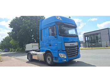 Tegljač DAF XF 106 460