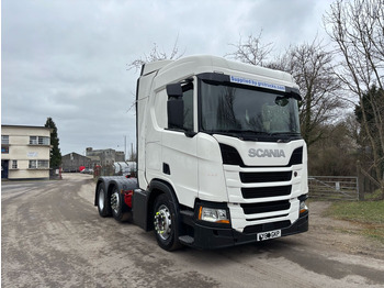 Tegljač SCANIA R 450