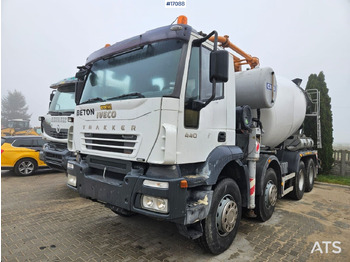 Beton pumpa Concrete pump CIFA Magnum MK 28,4  IVECO 8x4 (2006): slika Beton pumpa Concrete pump CIFA Magnum MK 28,4  IVECO 8x4 (2006)