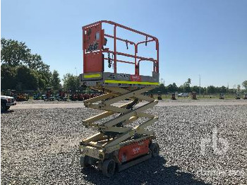 Škarasta podizna platforma JLG