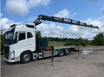 Kamion s kranom VOLVO FH13 540