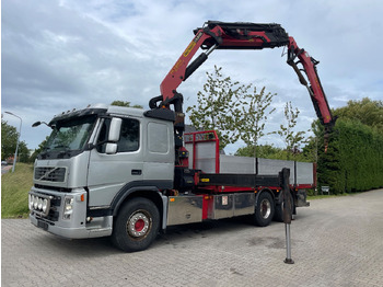 Kamion s kranom VOLVO FM 440
