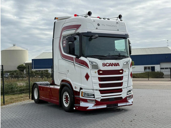 Tegljač SCANIA S 500